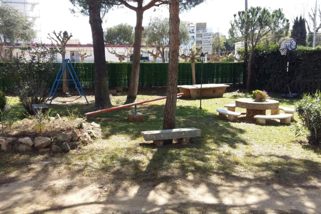 Apartamento Al Lado De La Playa Con Parking Y Jardin Platja d'Aro Eksteriør bilde
